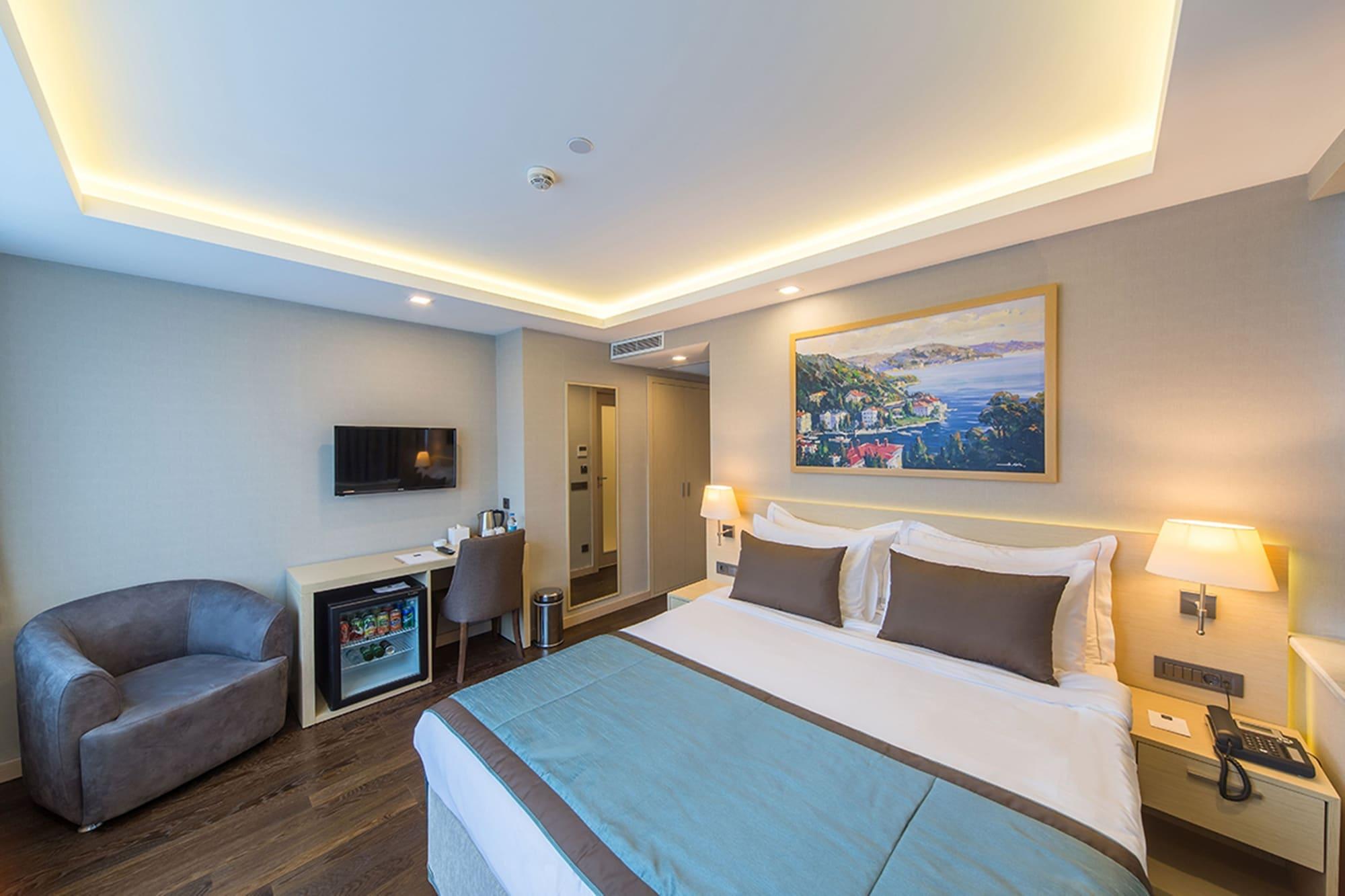 Molton Monapart Mecidiyekoy Istanbul Bagian luar foto